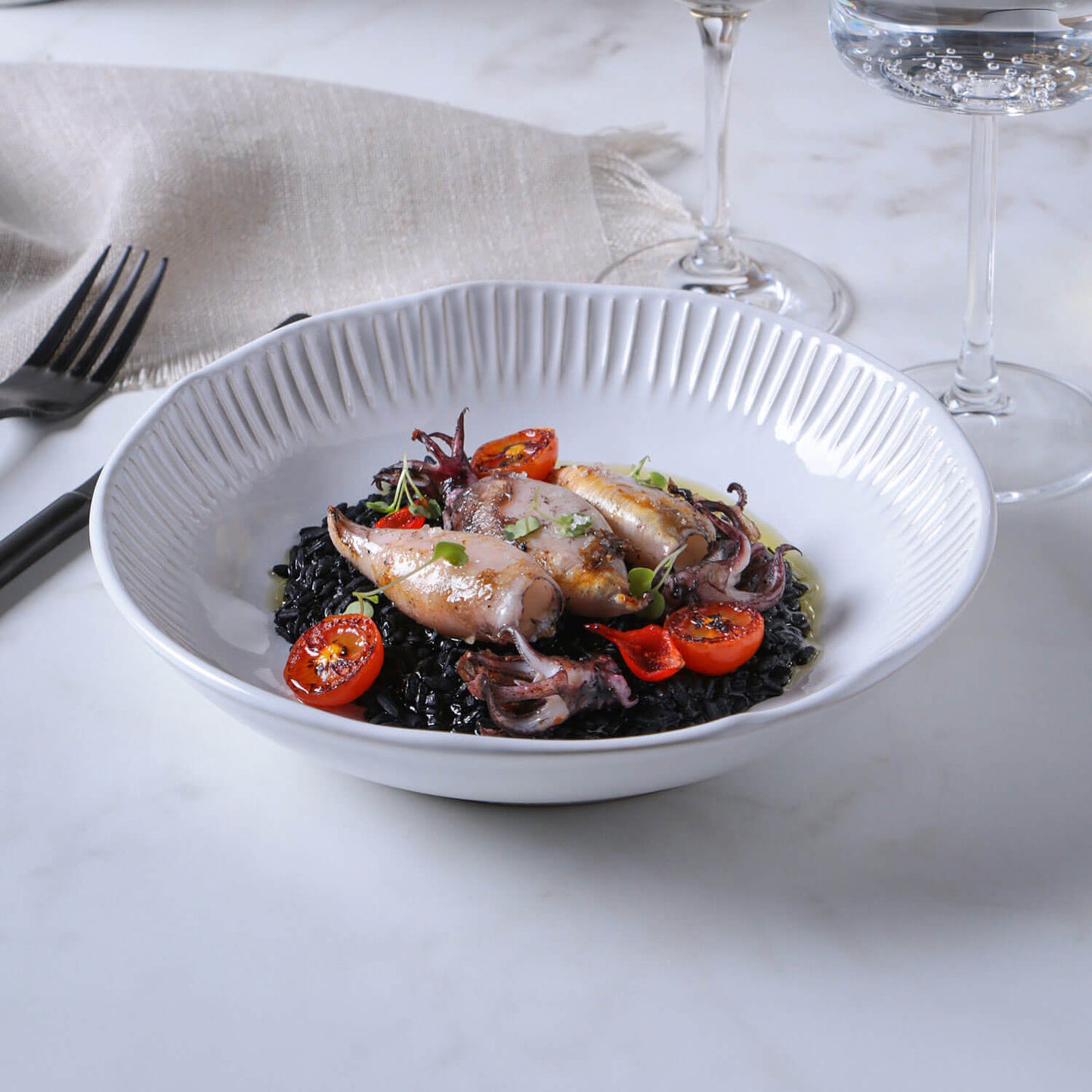 Porto Brasil NEW WHITE LINHAS SOUP PLATE STONEWARE dia. 8.86" SKU: '1361119801