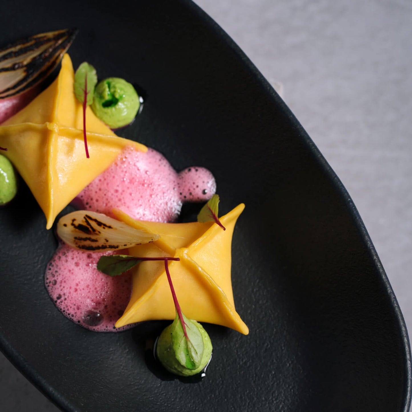 Porto Brasil MATTE BLACK DEEP OVAL PR LARGE ORGANIC STONEWARE dia. 12.6x6.3" SKU: '1441473901