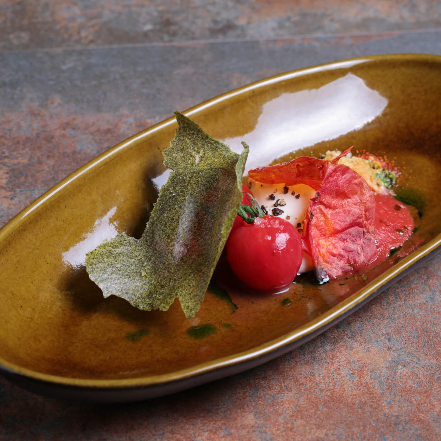 Porto Brasil AMBER DEEP OVAL PR LARGE ORGANIC STONEWARE dia. 12.6x6.3" SKU: '1441477101