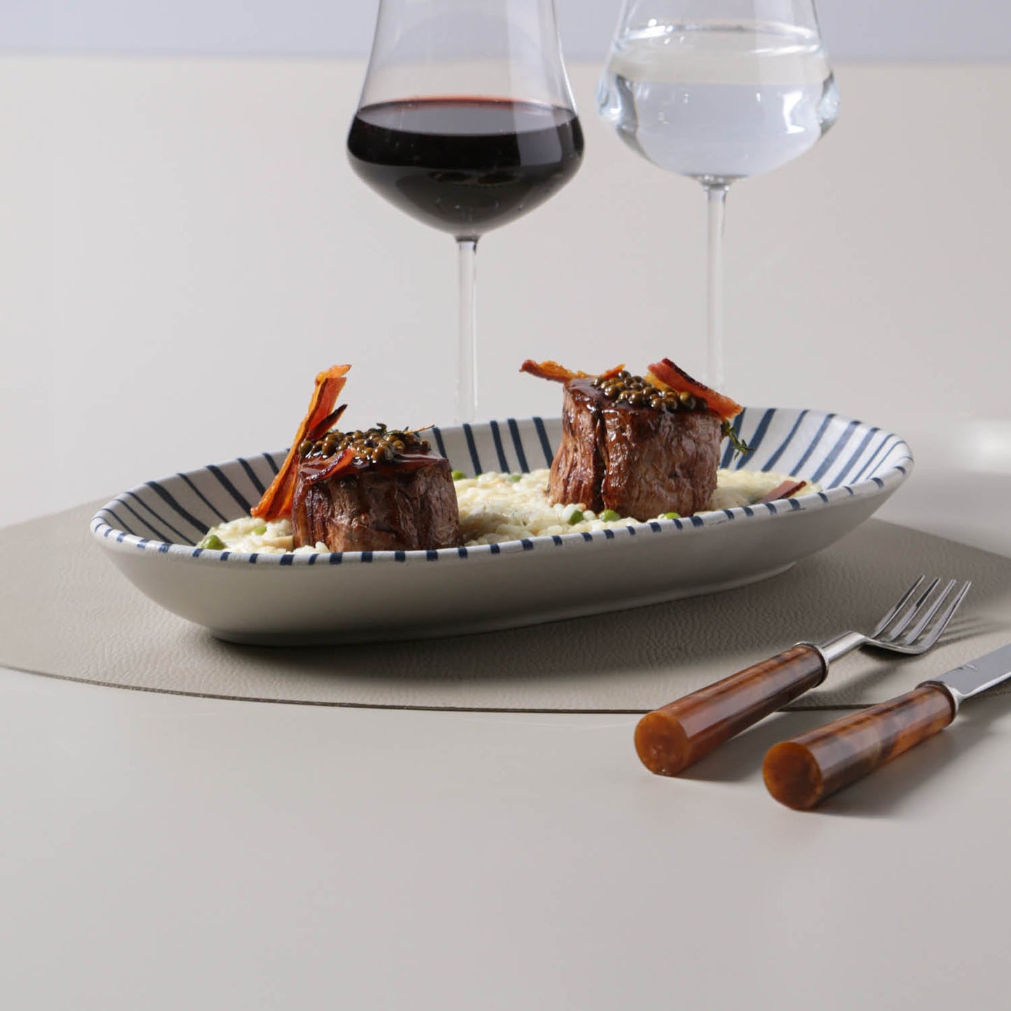 Porto Brasil ELEMENTO DEEP OVAL PR LARGE ORGANIC STONEWARE dia. 12.6x6.3" SKU: '1441493101