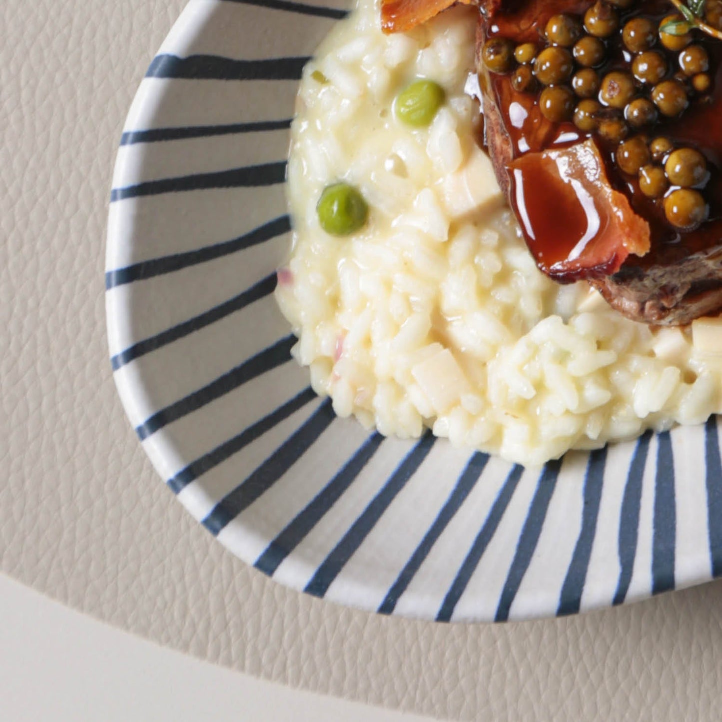 Porto Brasil ELEMENTO DEEP OVAL PR LARGE ORGANIC STONEWARE dia. 12.6x6.3" SKU: '1441493101