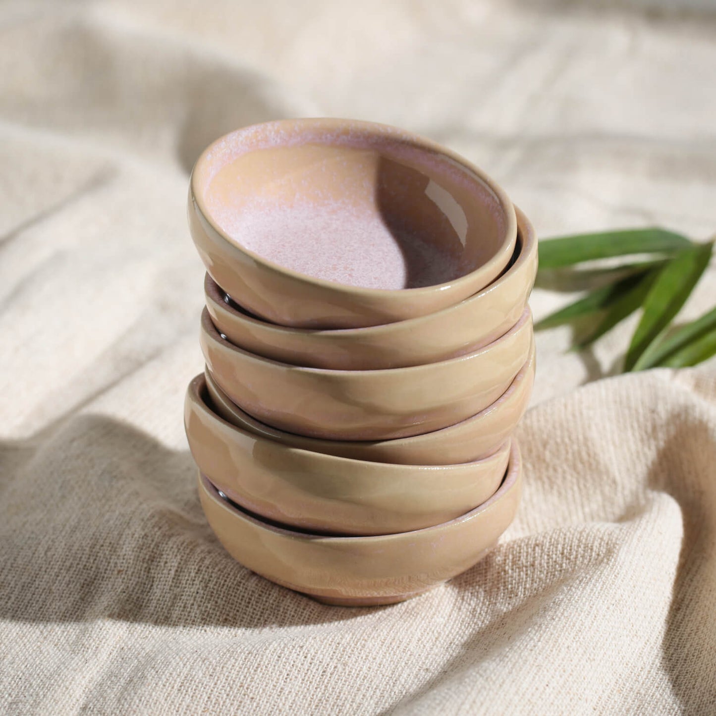 Porto Brasil LITCHI RAMEKIN ORGANIC MEDIUM STONEWARE dia. 3.54x1.18"  SKU: '14614109201