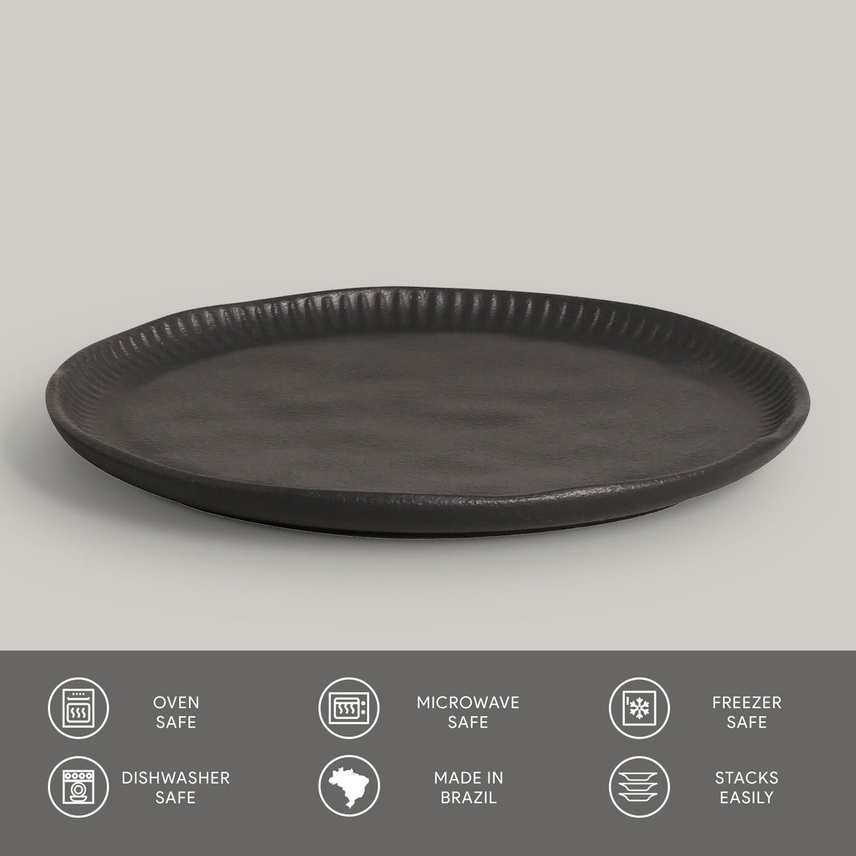 Porto Brasil MATTE BLACK LINHAS DESSERT PLATE STONEWARE dia. 8.46" ?Š SKU: '146173901