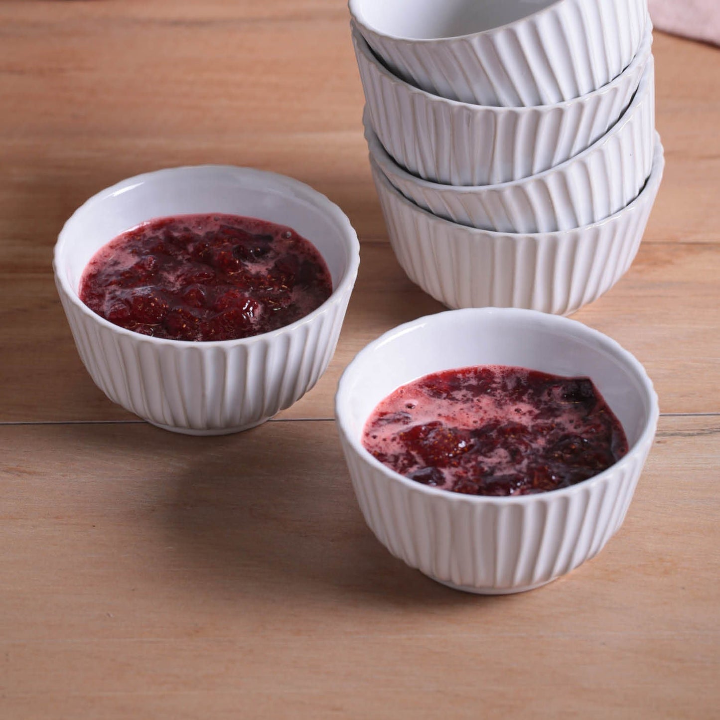Porto Brasil NEW WHITE LINHAS RAMEKIN STONEWARE dia. 3.5x1.97" SKU: '14661119801