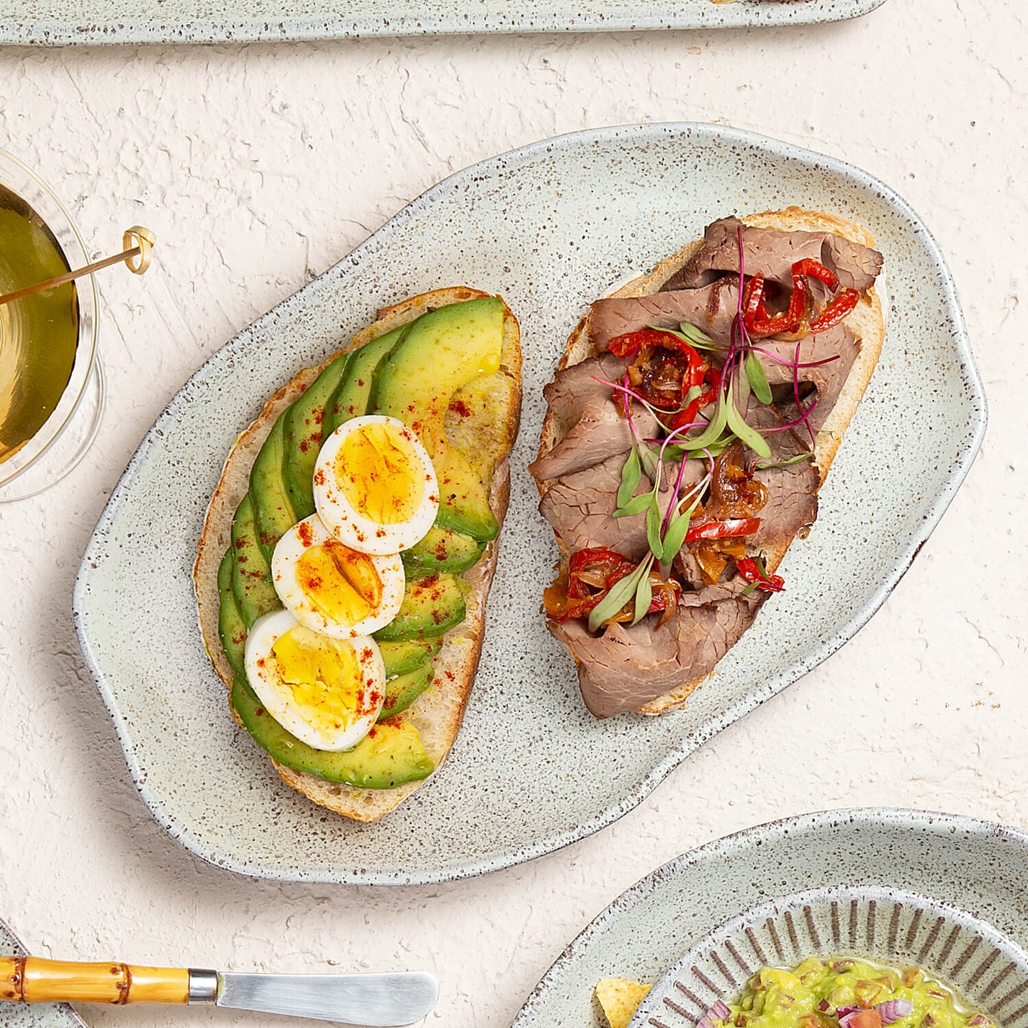 Porto Brasil PISTACHE SHALLOW OVAL PR MEDIUM BIO STONEWARE dia. 11.81x7.87" SKU: '14831108801