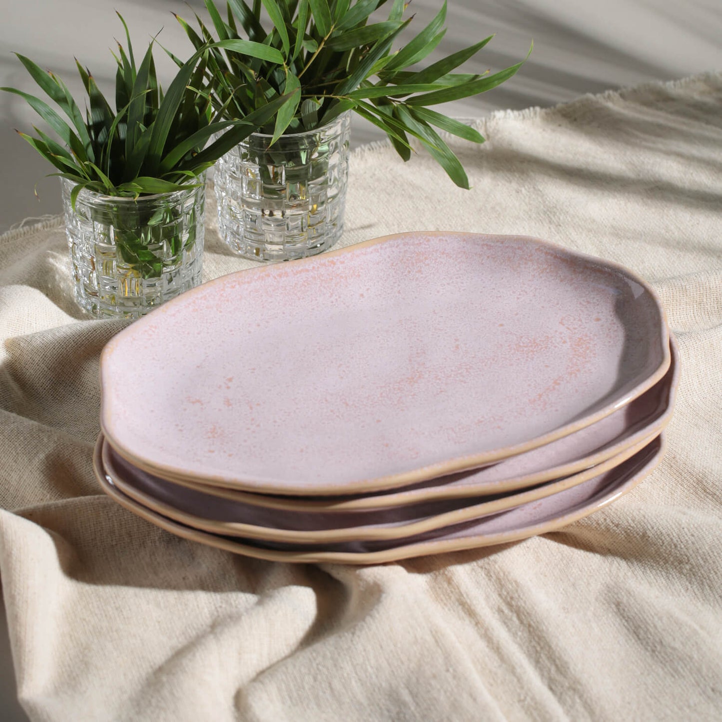Porto Brasil LITCHI SHALLOW OVAL PR MEDIUM BIO STONEWARE dia. 11.81x7.87" SKU: '14831109201