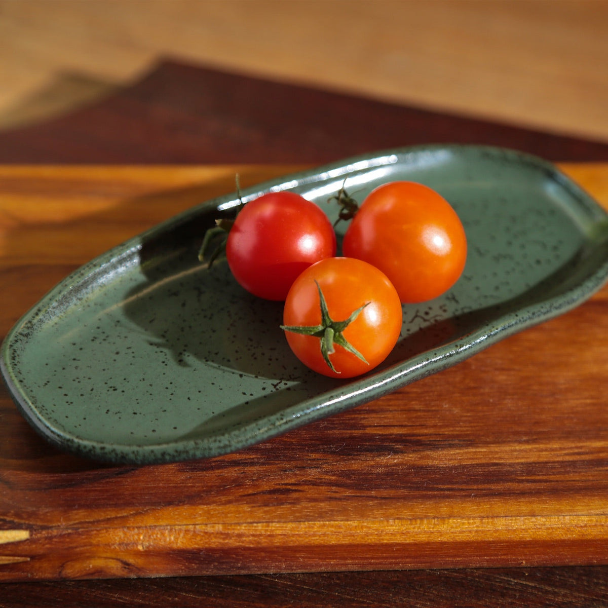 Porto Brasil GREENERY SHALLOW OVAL PR ORGANIC STONEWARE dia. 6.5x3.15" SKU: '15214106501