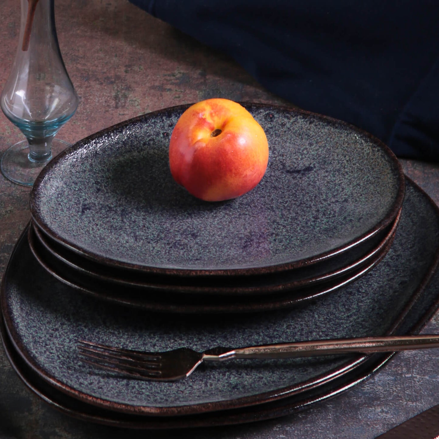 Porto Brasil TITANIUM OVAL DESSERT PLATE ORGANIC STONEWARE dia. 8.86" SKU: '15414109401