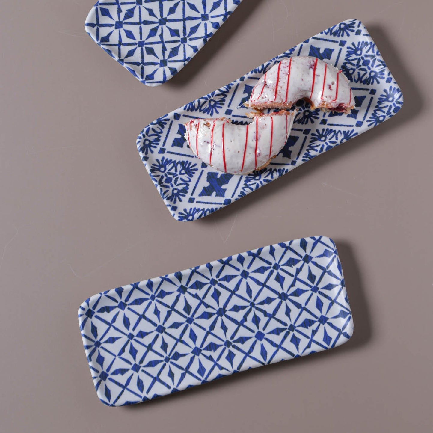 Porto Brasil MAYA RECTANGULAR PR ORGANIC STONEWARE dia. 8.66x3.74" SET OF 2 DESIGNS SKU: '35014117901