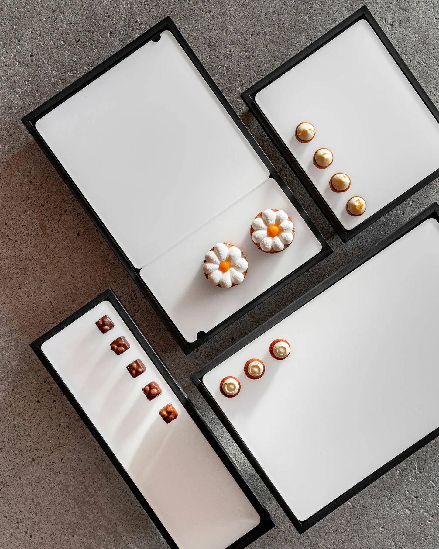 Revol MEALPLAK SQUARE TRAY Nacryl White SKU: '411032