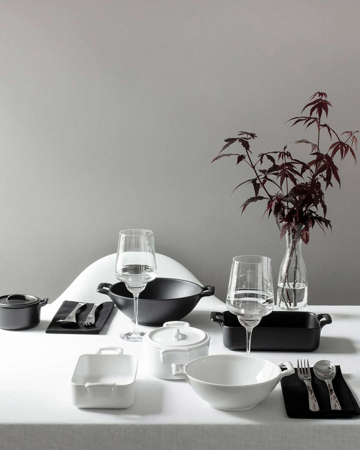 Revol LES ESSENTIELS RECTANGULAR DISH 19X13CM White SKU: '612447