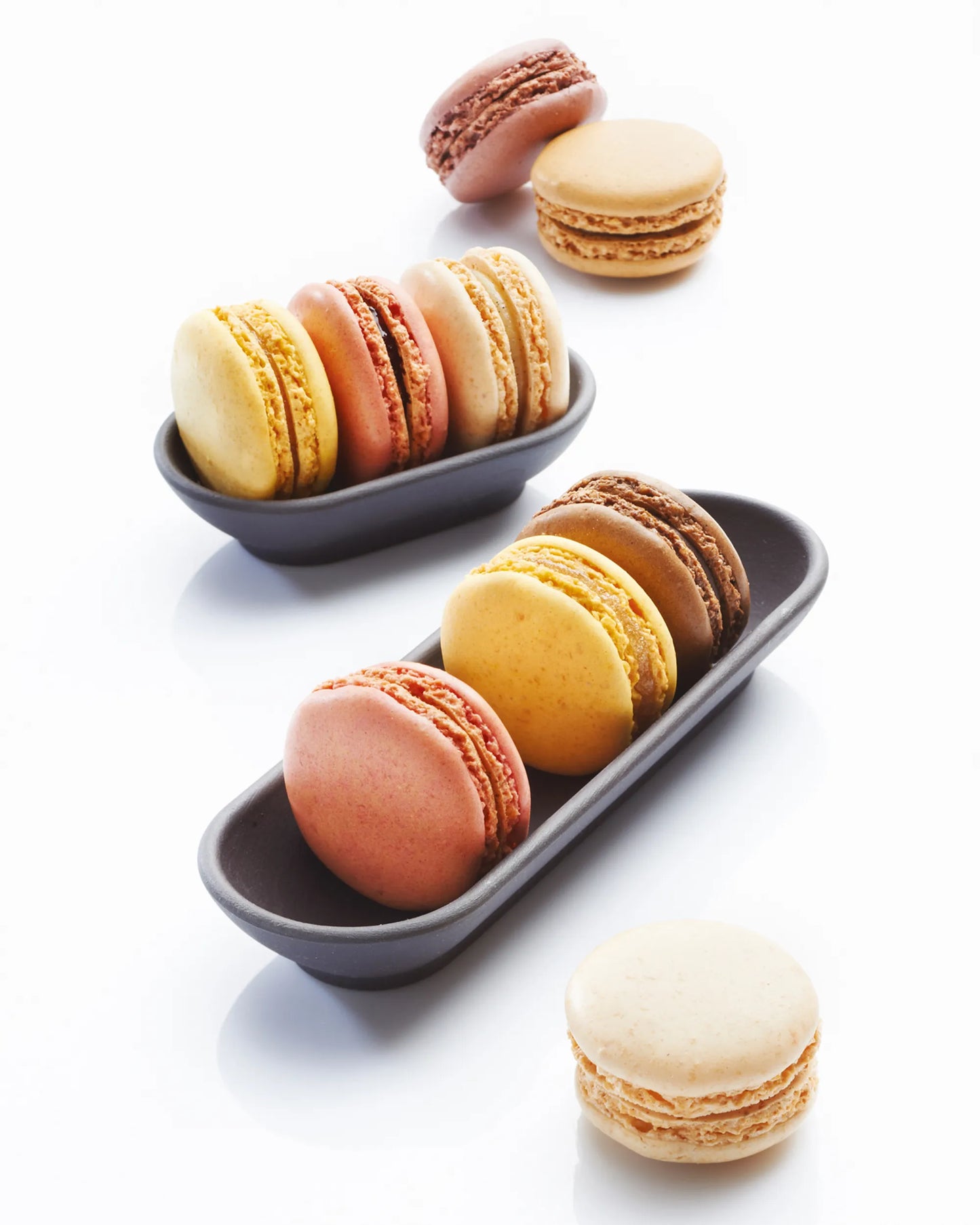 Revol SOLID MACARONS SERVING TRAY / 6S Matt slate style SKU: '645768