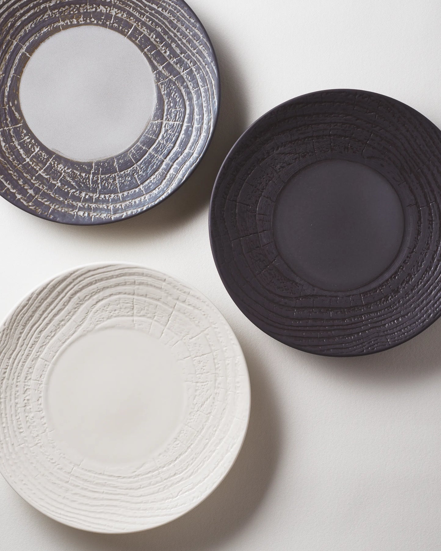 Revol ARBORESCENCE DINNER PLATE 28CM Pepper SKU: '648281
