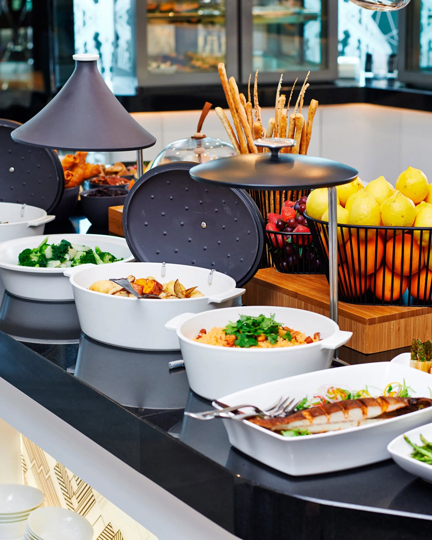 Revol REVOLUTION 2 ROUND COCOTTE 10.25''/26cm Satin black Induction SKU: '649855