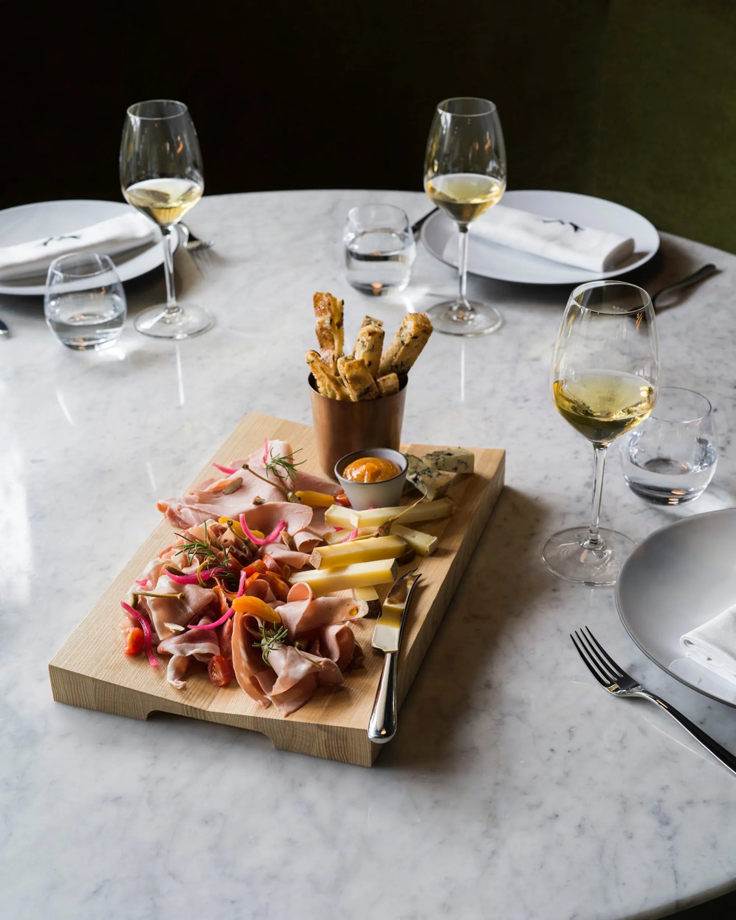 Revol EQUINOXE DINNER PLATE 28CM White Cumulus SKU: '651439