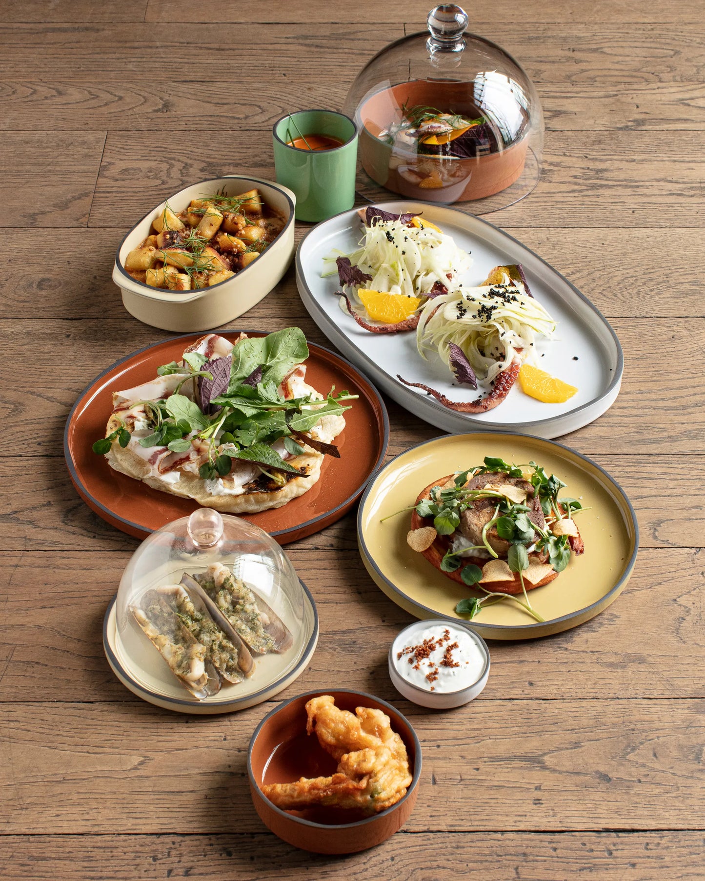 Revol CARACTERE PRESENTATION PLATE Cardamom SKU: '652731