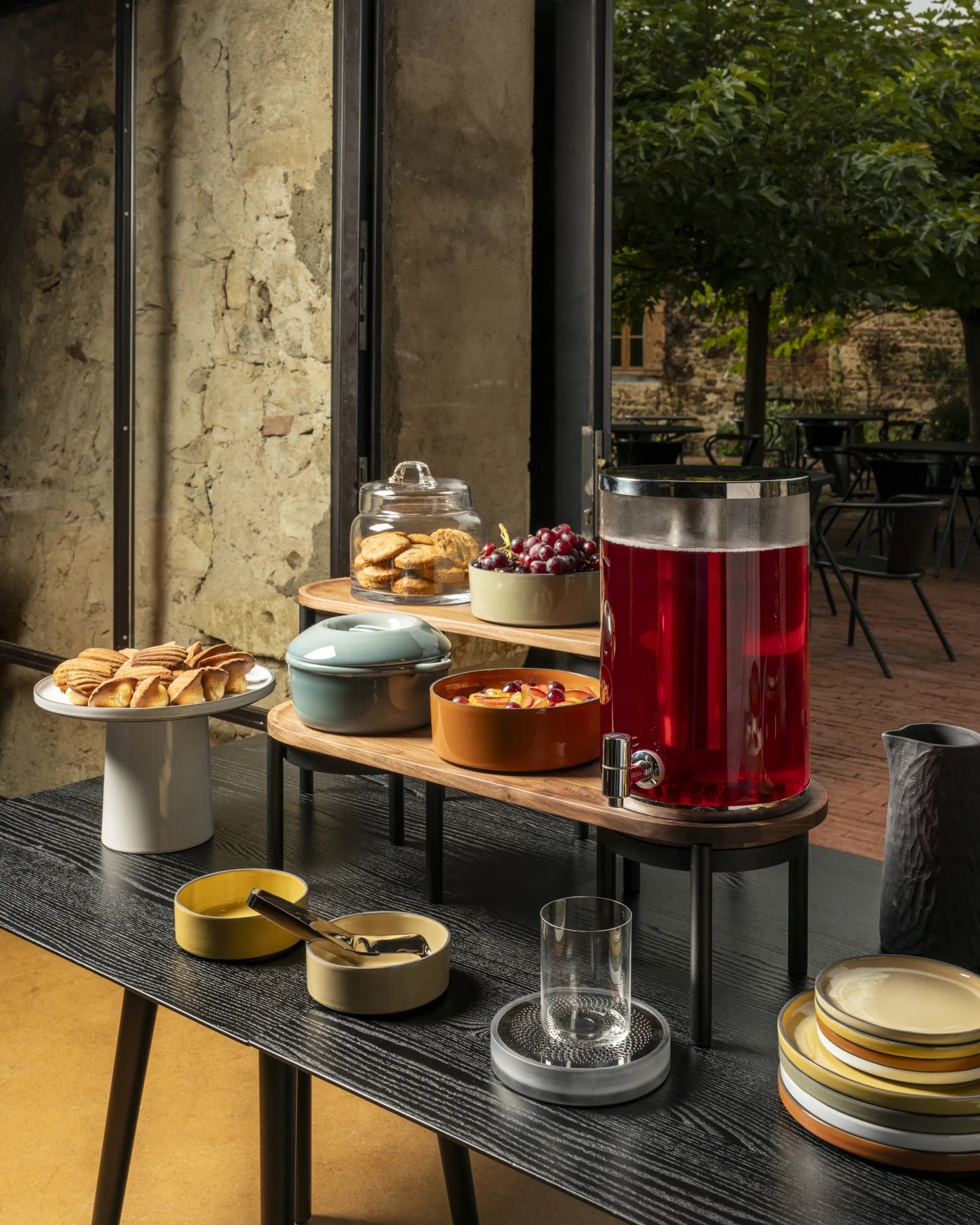 Revol CARACTERE SALAD BOWL 32,5CM Cardamom SKU: '660608