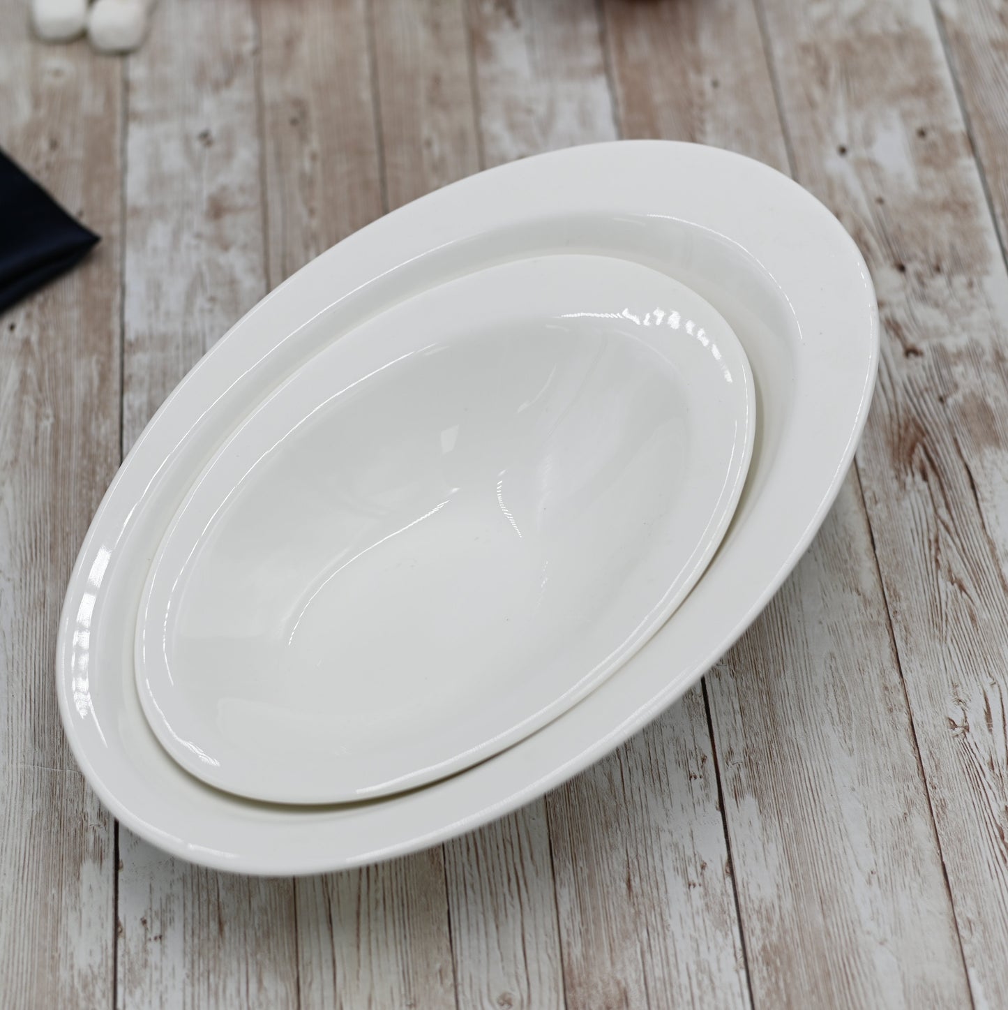 Wilmax Fine Porcelain Bowl 11" X 7.5 | 27.5 X 18.5 Cm SKU: WL-992657/A