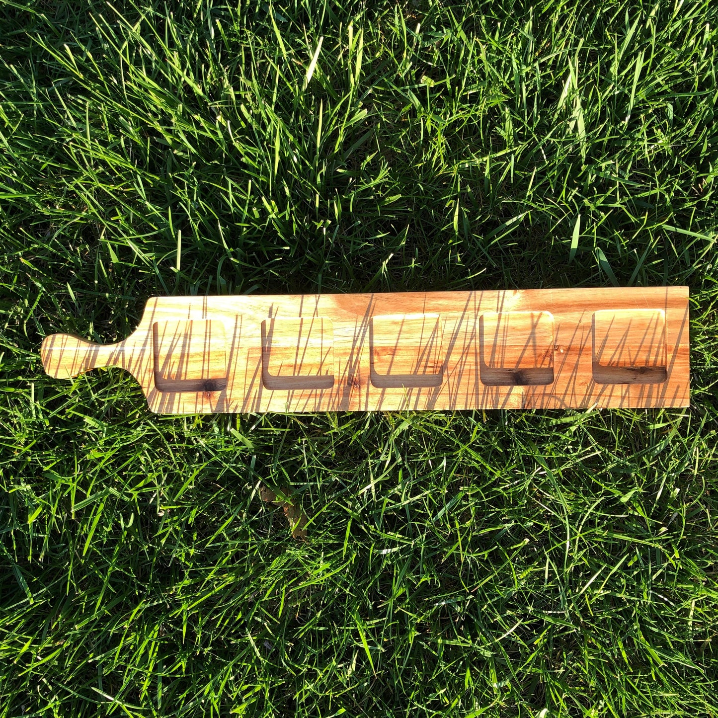 ZavisGreen Acacia 5 hole flight board 22" long SKU: ZG-660605