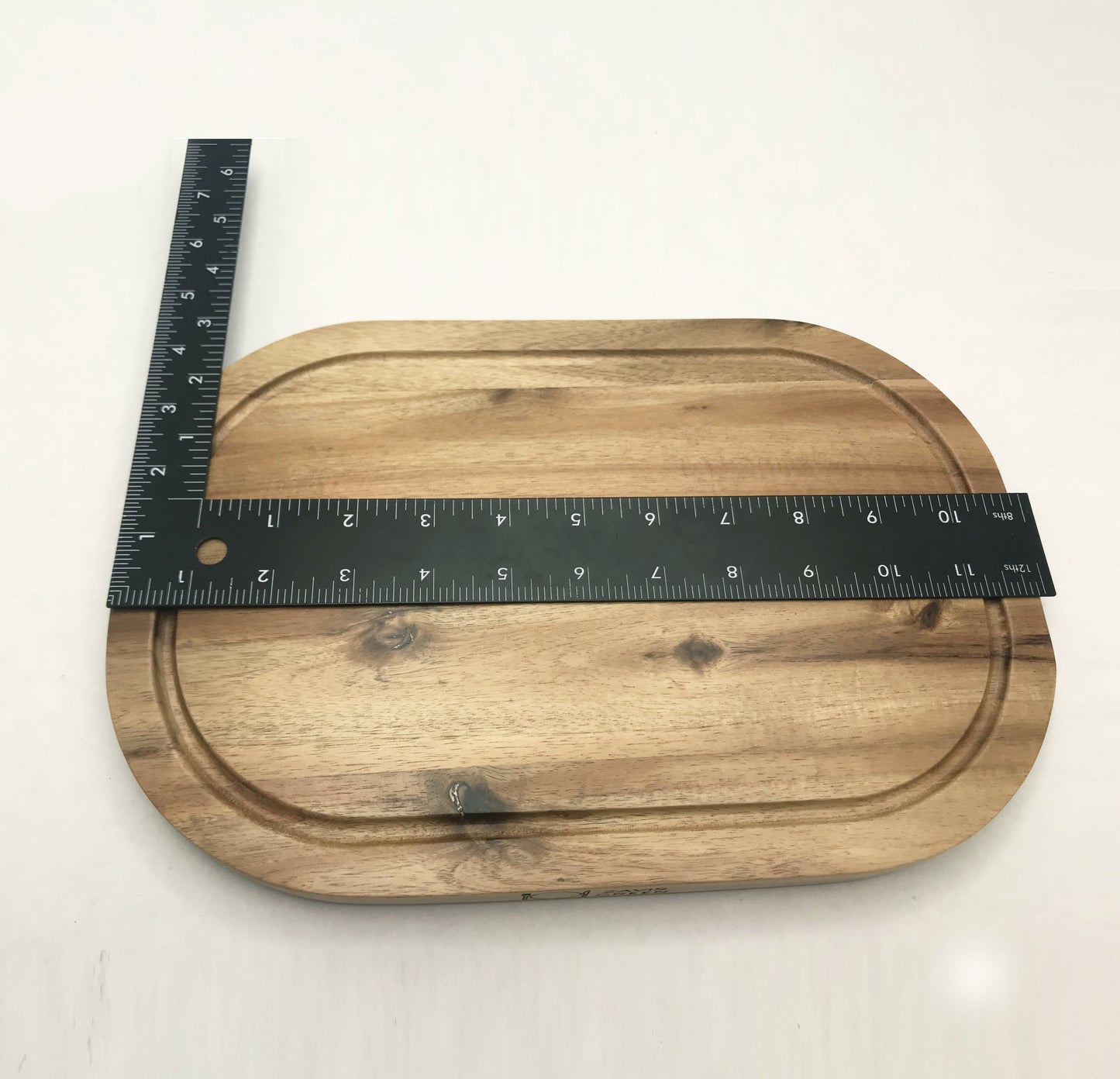 ZavisGreen Acacia Serving Rounded cutting board 12" X 8" SKU: ZG-660412