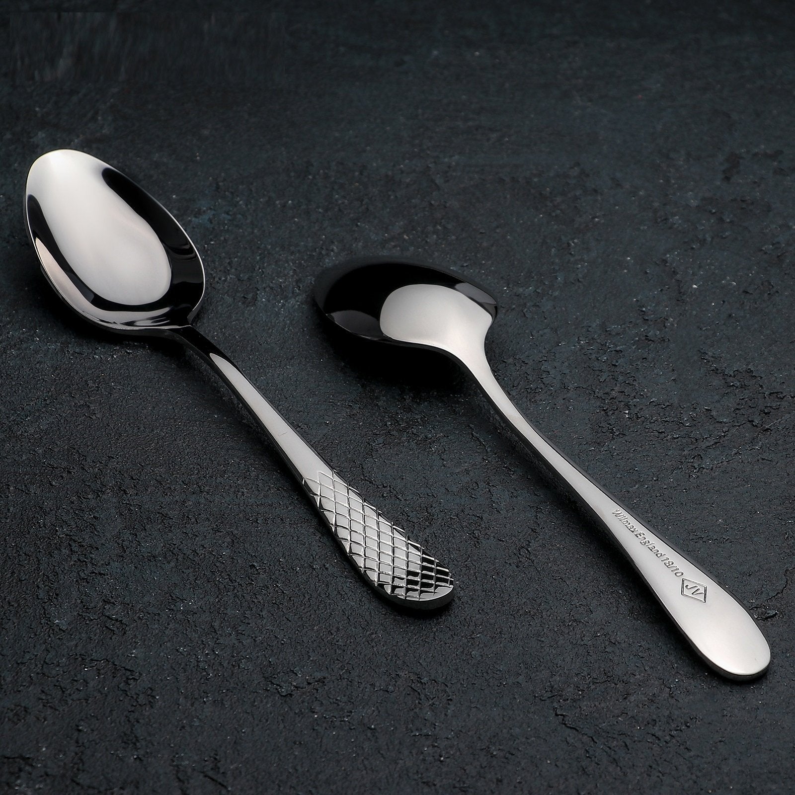 Wilmax Dinner Spoon 8