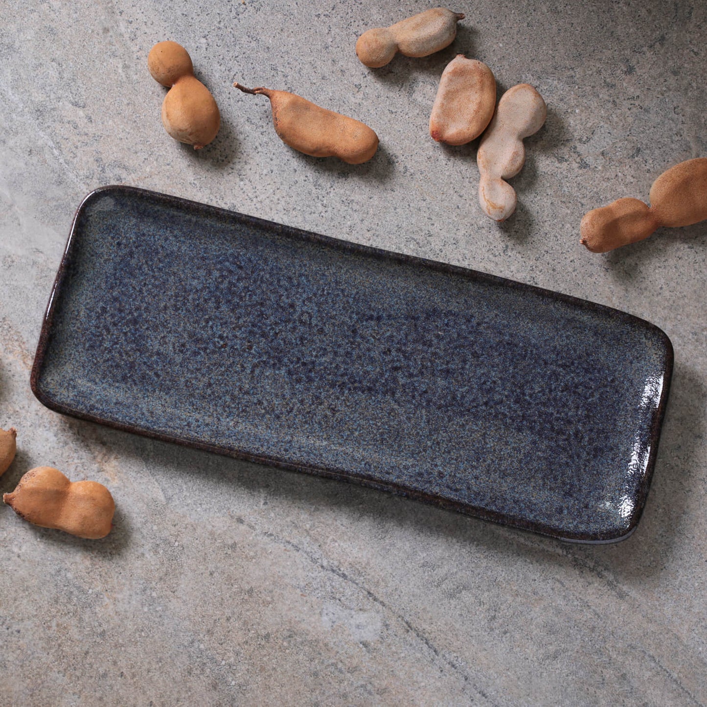 Porto Brasil TITANIUM RECTANGULAR PR MEDIUM ORGANIC STONEWARE dia. 12.99x5.12"  SKU: '14014109401