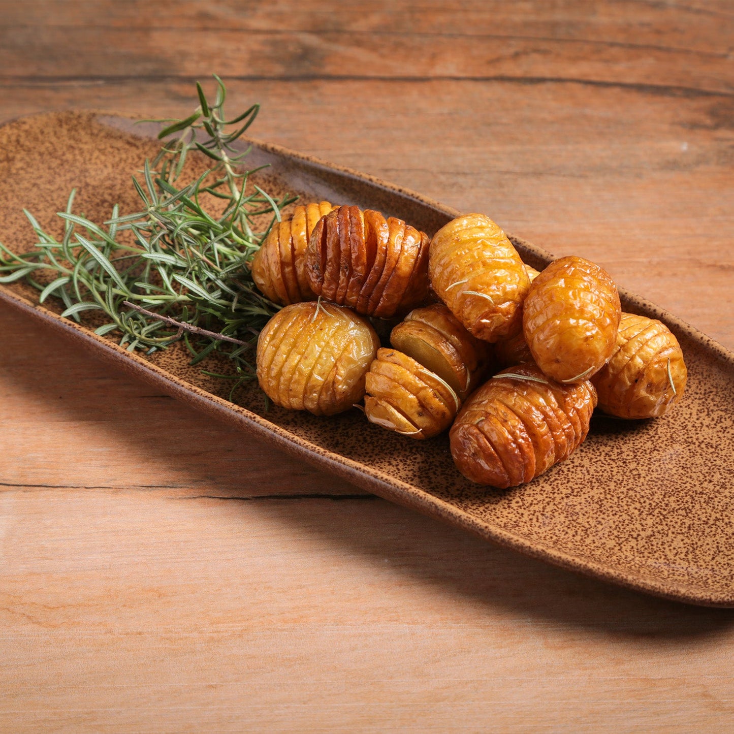 Porto Brasil DIJON SHALLOW OVAL PR LARGE ORGANIC STONEWARE dia. 14.17x5.12"  SKU: '14214105801