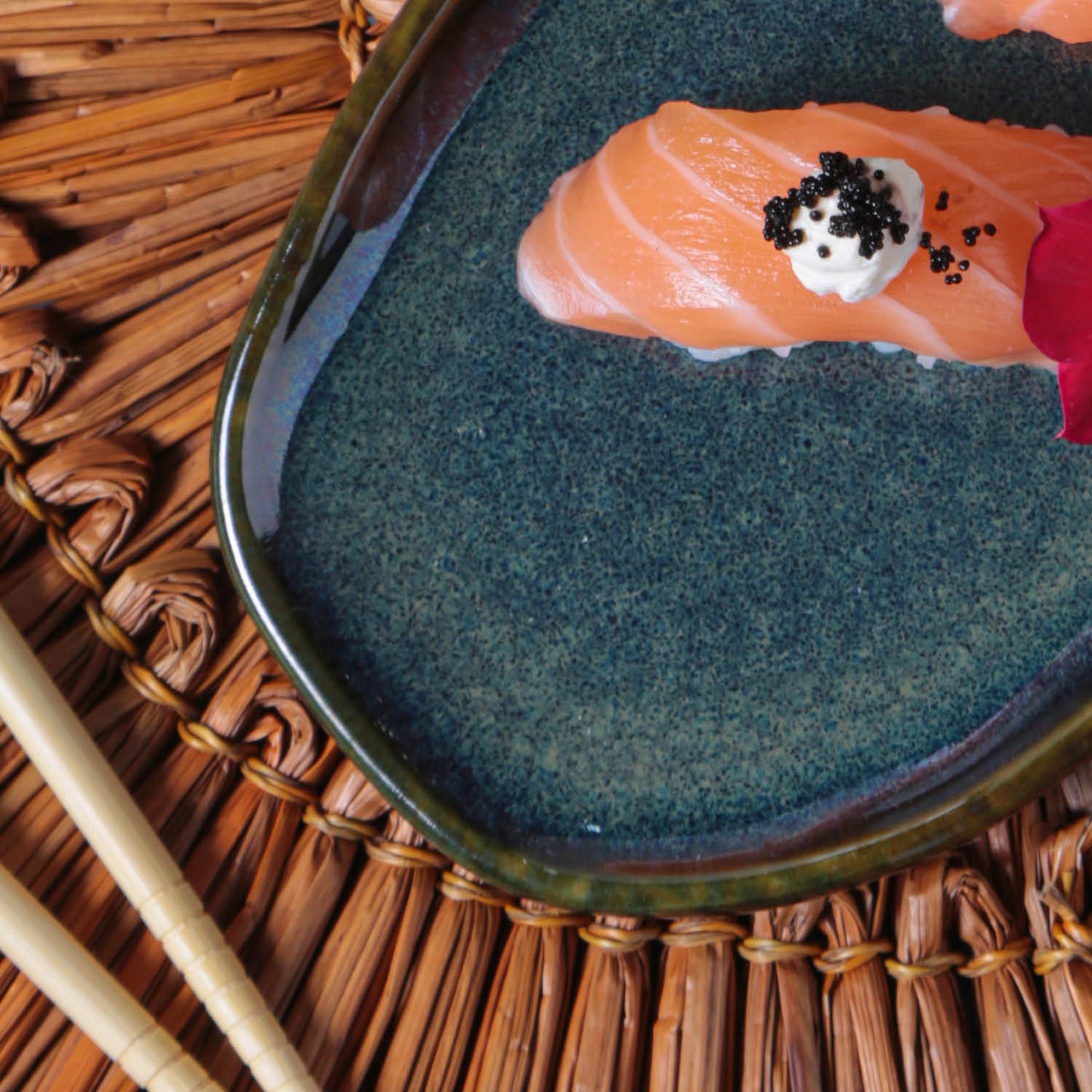 Porto Brasil OCEANO SHALLOW OVAL PR ORGANIC STONEWARE dia. 9.06x4.33"  SKU: '15114106701