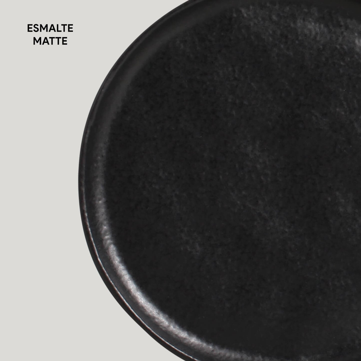 Porto Brasil MATTE BLACK BREAD PLATE STONEWARE dia. 6.1x0.63"  SKU: '1593173901