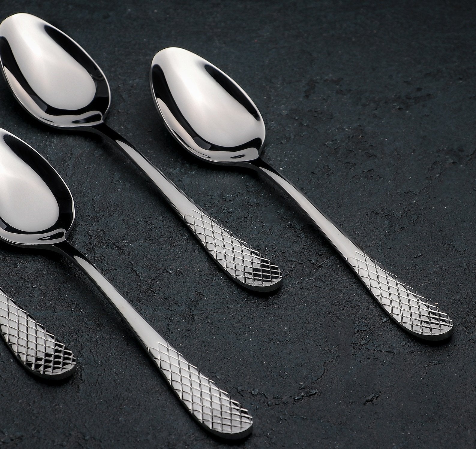 Wilmax Dinner Spoon 8