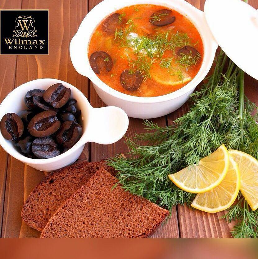 Wilmax Fine Porcelain 4.5" | 11.5 Cm 9 Fl Oz | 270 Ml Soup Cup With Lid SKU: WL-991141/A