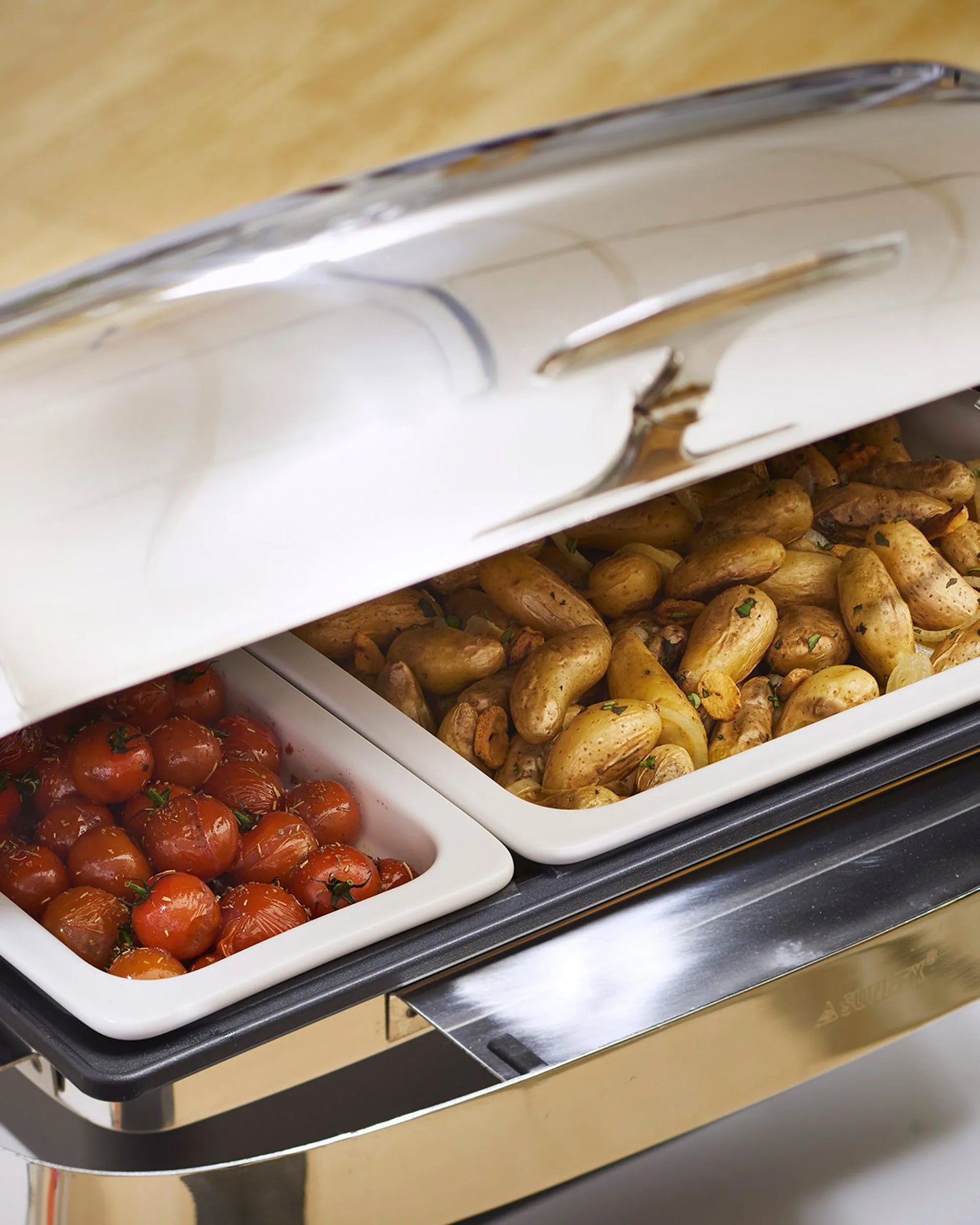 Revol GASTRO'HOTEL DISH 1/1 White SKU: '5796