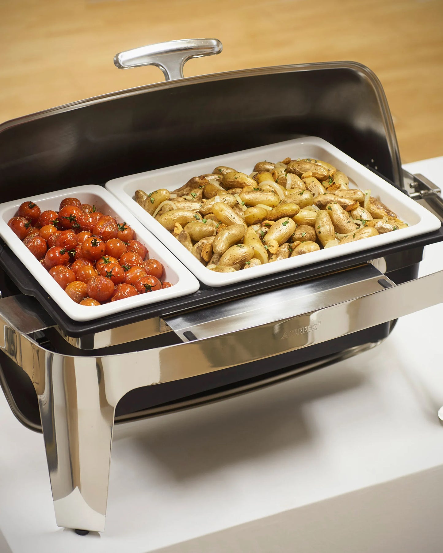 Revol GASTRO'HOTEL DISH 1/2 White SKU: '5800