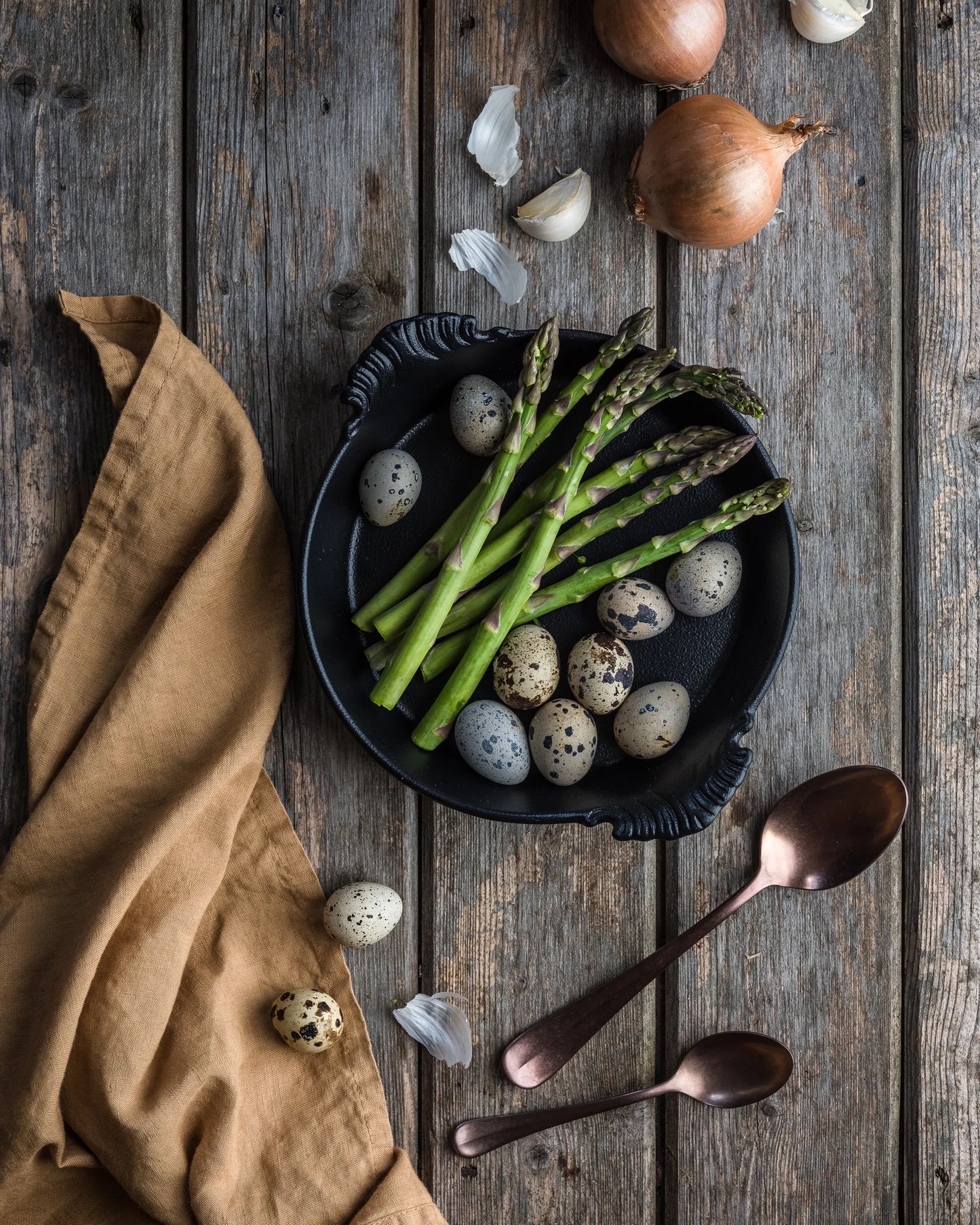 Revol FRENCH CLASSICS ROUND EARED EGG DISH 18CM Cast iron style SKU: '644693