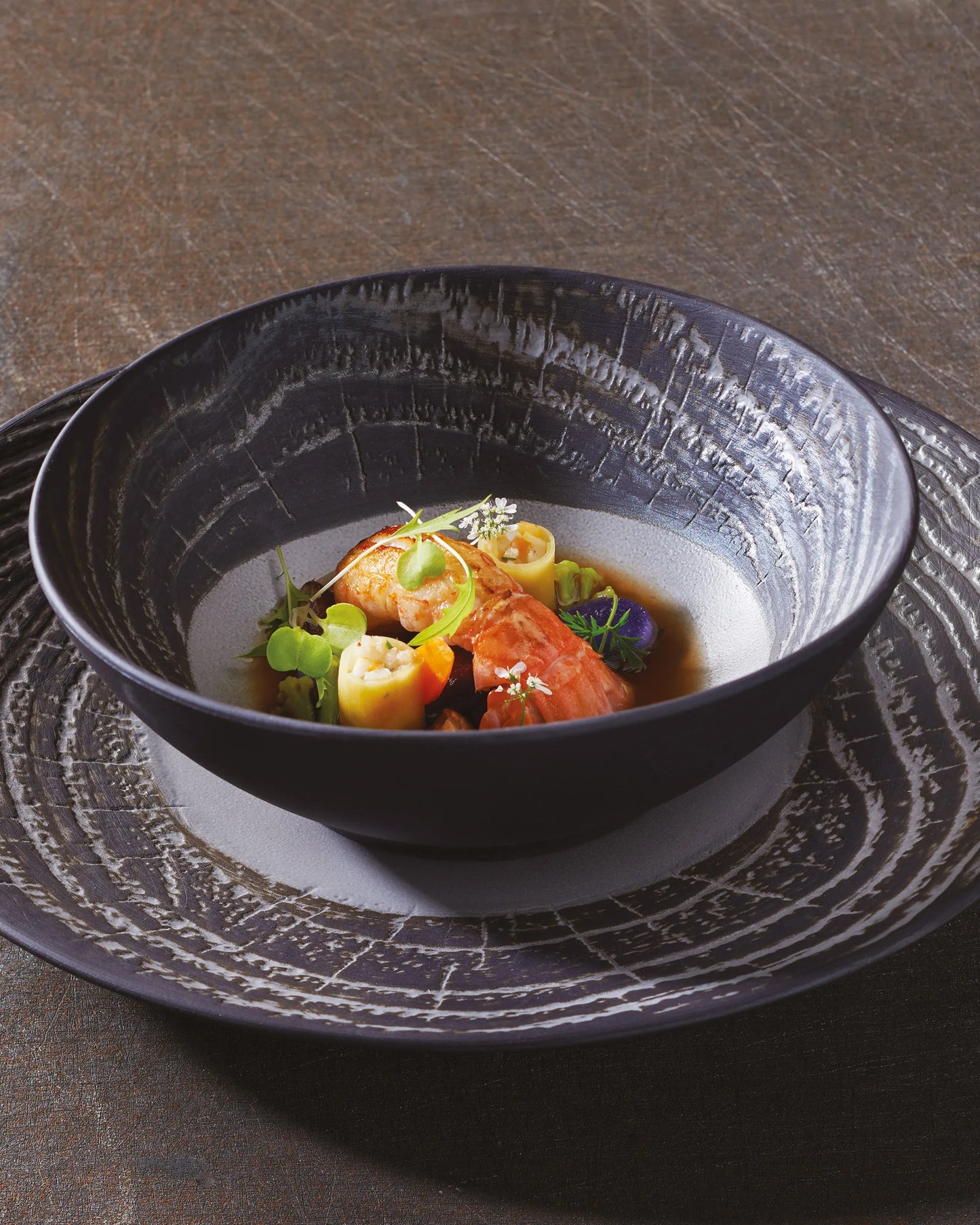 Revol ARBORESCENCE DINNER PLATE 31CM Pepper SKU: '648326