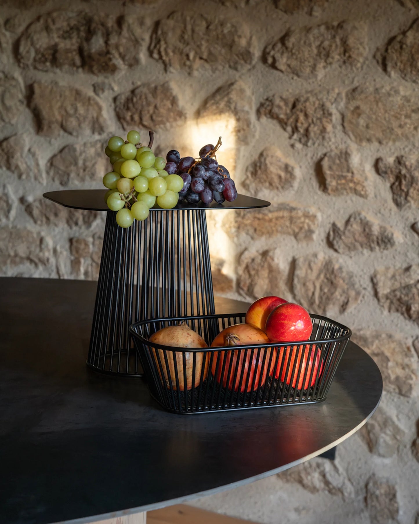 Revol INSPIRED, BY REVOL WIRE BASKET 35.5X32.5CM Black metal SKU: '650499