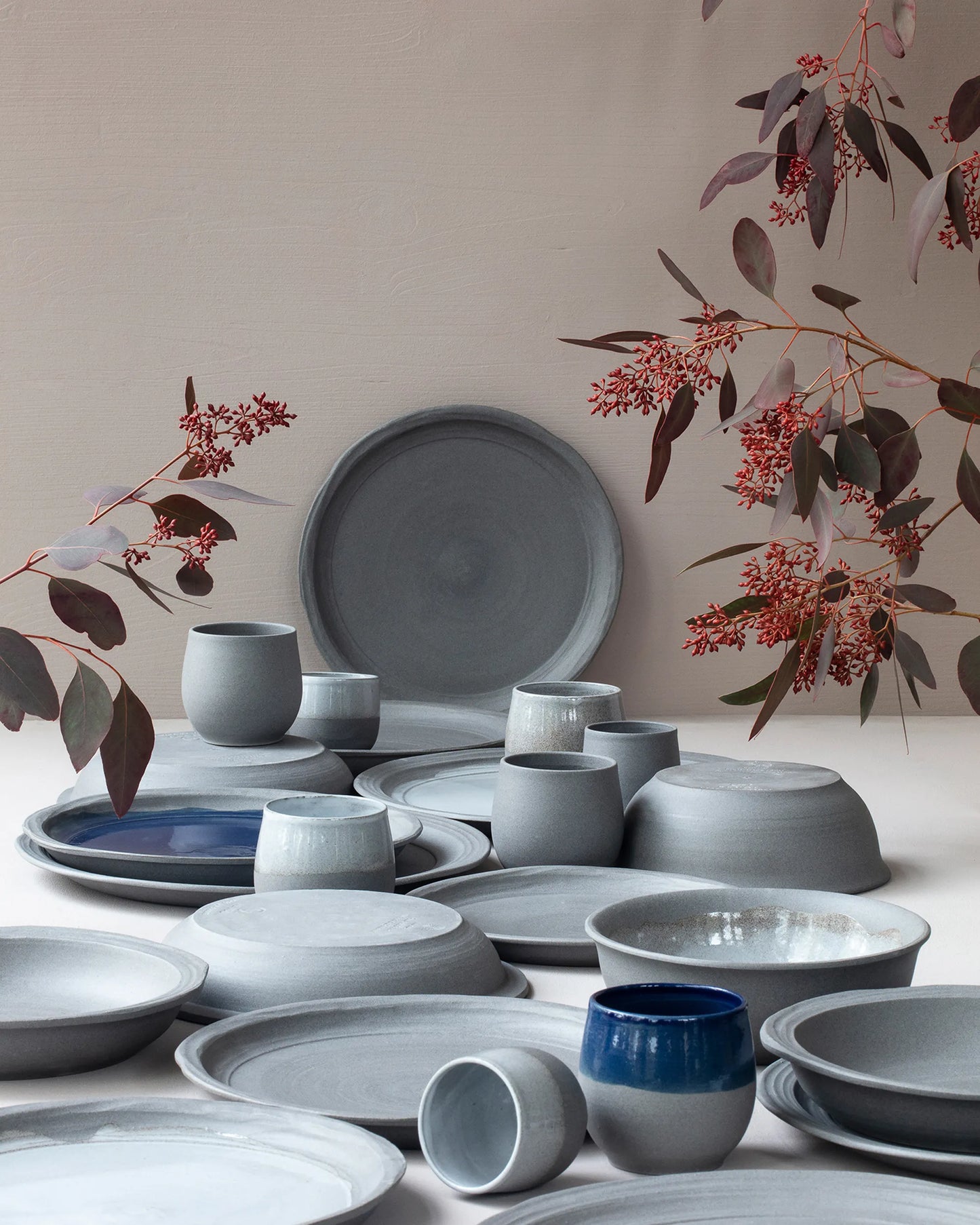 Revol  NO.W RECTANGULAR PLATE 33CM Matt grey Recyclay SKU: '654807