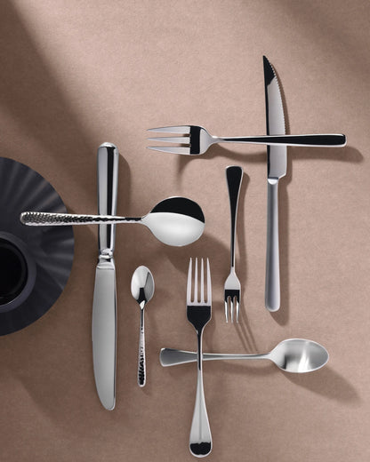 Revol COURCHEVEL DESSERT SPOON 18/10 hammered stainless steel SKU: '660082