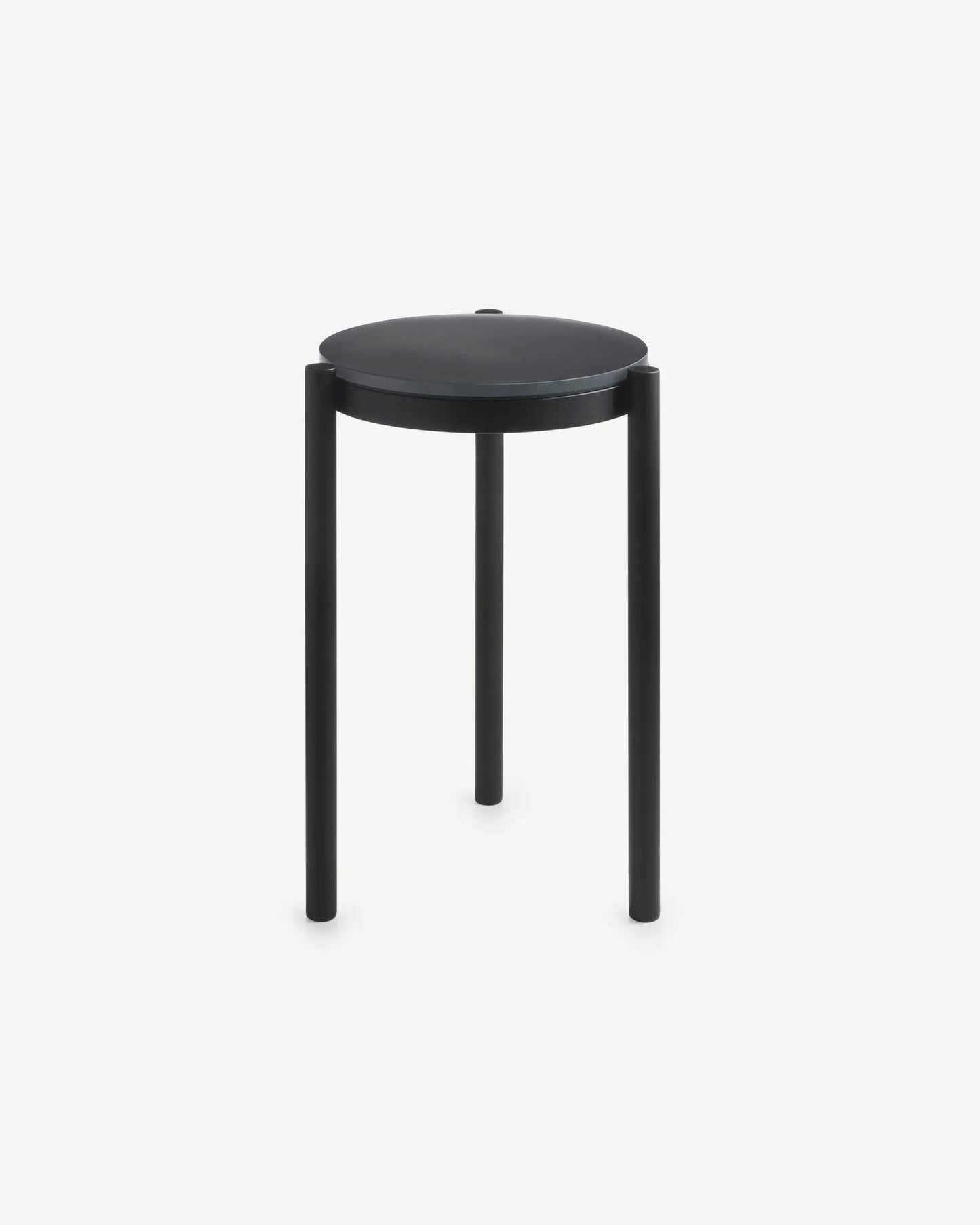 Revol EN SCENE ROUND RISER XL Black metal SKU: '660299