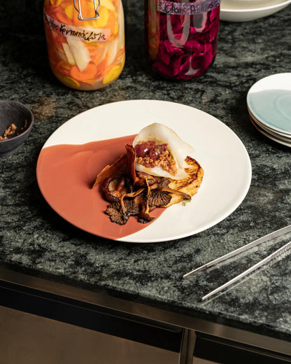 Revol CONFLUENCE DINNER PLATE 26CM Cognac Alabaster white SKU: '660916