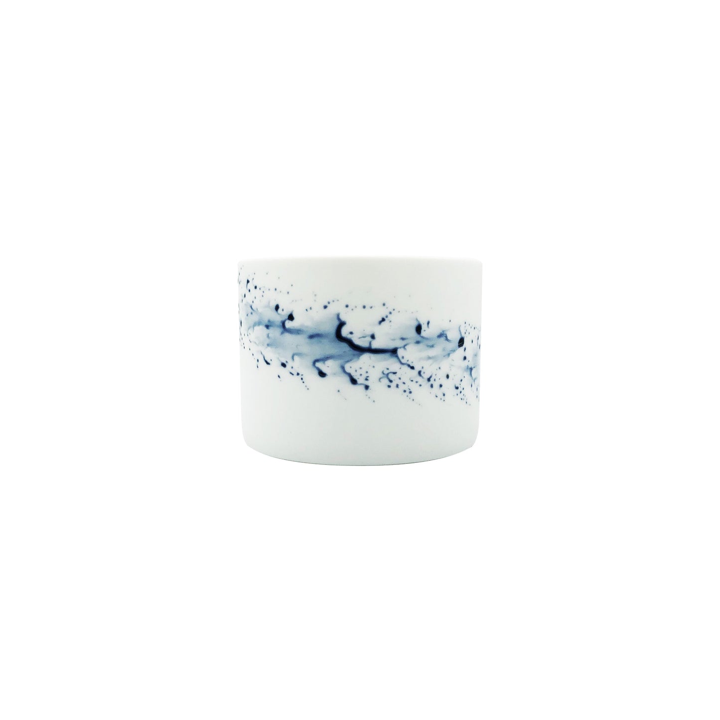 JL Coquet  BLUE IMPRESSION - Plat Individuel PM   ? 10 cm x 7,5 cm  SKU: CYL5037BIMPBLNC000