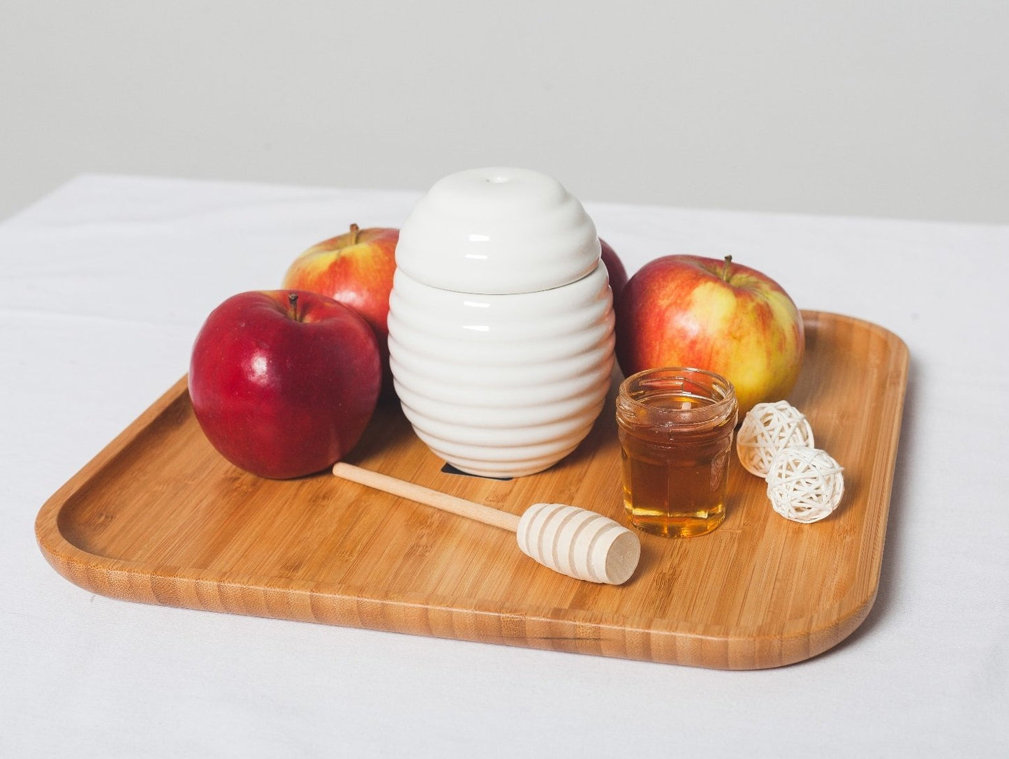 Wilmax Natural Bamboo Platter 12" X 12" | 30.5 Cm X 30.5 Cm SKU: WL-771025/A